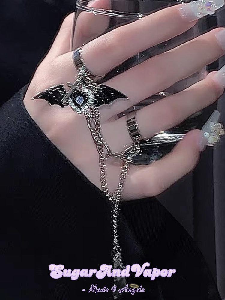 Samara Dark Heart Bat Chain Rings-Rings-SugarAndVapor